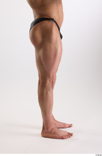 Duncan  1 flexing leg side view underwear 0001.jpg